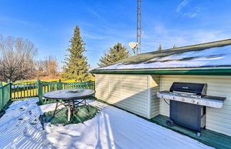 Photo 2 - Cozy Cass City Retreat w/ Spacious Deck