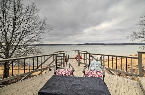 Foto 9 - Spacious Lakefront Kentucky Home Rental