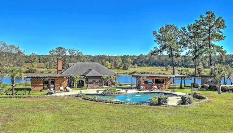 Photo 1 - 'cottage by the Pond' on Gorgeous Expansive Estate