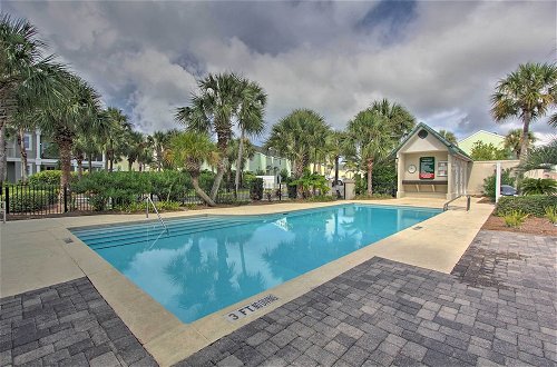 Photo 17 - Destin Townhome With Beach Access & 2 Pools
