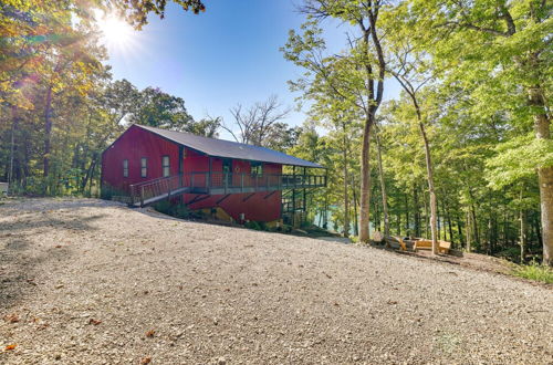 Photo 33 - Beaver Lake Home on 3 Acres w/ Private Dock