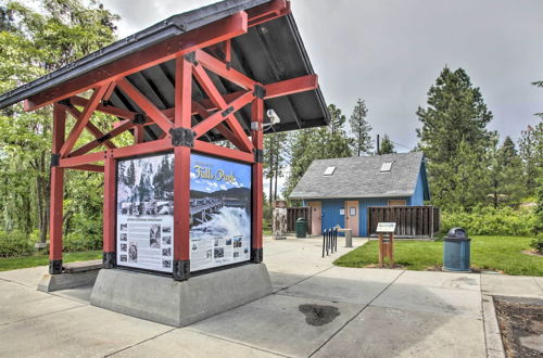 Photo 4 - Sunny Home w/ Patio < 10 Mi to Lake Coeur D'alene