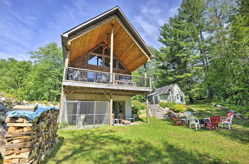 Foto 1 - Quiet Adirondack Cabin on Private Lake