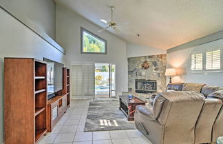 Foto 2 - Sunny Seminole Home W/pool, 4 Miles to Beach