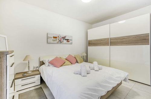 Photo 8 - Gzira Penthouse - Hosted by Sweetstay