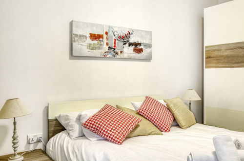 Photo 3 - Gzira Penthouse - Hosted by Sweetstay