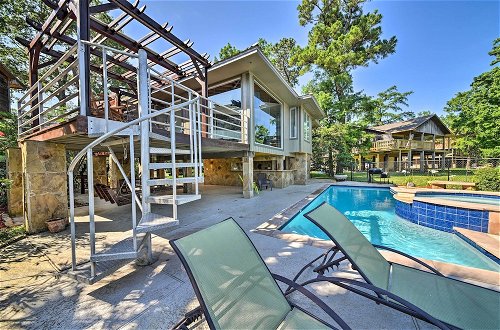 Photo 26 - Luxury Home w/ Pool on San Jacinto Riverfront