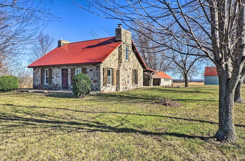 Foto 22 - Historic Farmhouse on 7 Acres w/ Stellar View