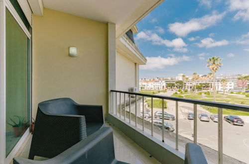 Photo 15 - Estoril Beachfront - Balcony Studio 18