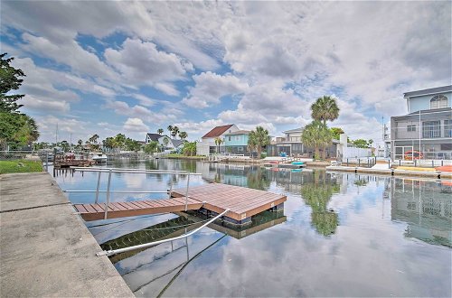 Foto 22 - Hernando Beach Home w/ Pool & Canal Access