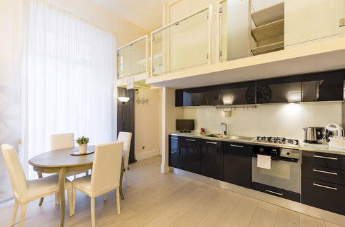 Photo 26 - Cool Flat at Via dei Mille by Napoliapartments