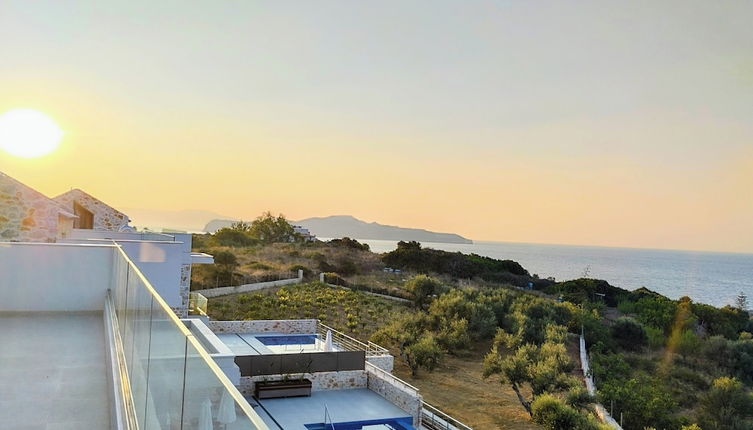 Foto 1 - Oinolithos Luxury Villas