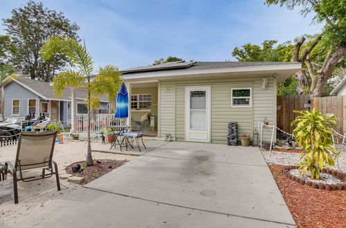 Photo 20 - Colorful Clearwater Home ~ 5 Mi to the Beach