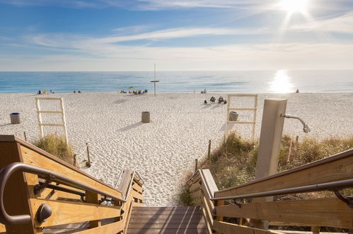 Photo 42 - 1bd/2ba Unit w/ a Bunk Alcove and Amazing Views Right on the Gulf