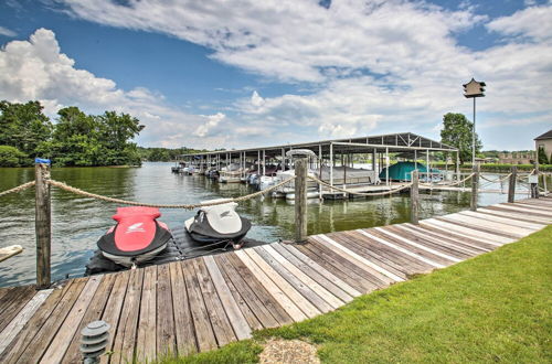 Photo 6 - Hot Springs Getaway w/ Balcony & Lake Access