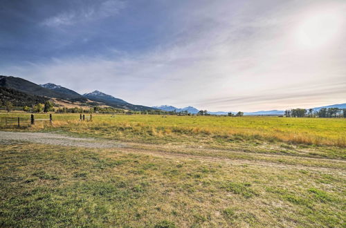 Photo 15 - Beautiful Ranch Cottage - 45 Mi to Yellowstone NP