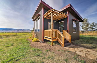 Photo 1 - Beautiful Ranch Cottage - 45 Mi to Yellowstone NP