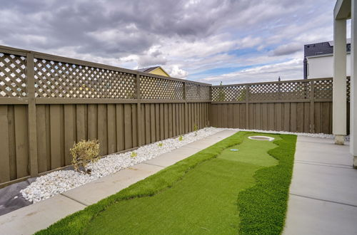 Photo 2 - California Midterm Rental With Fenced Yard