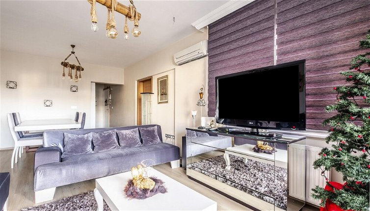 Photo 1 - Vibrant Flat in Atasehir With Central Location