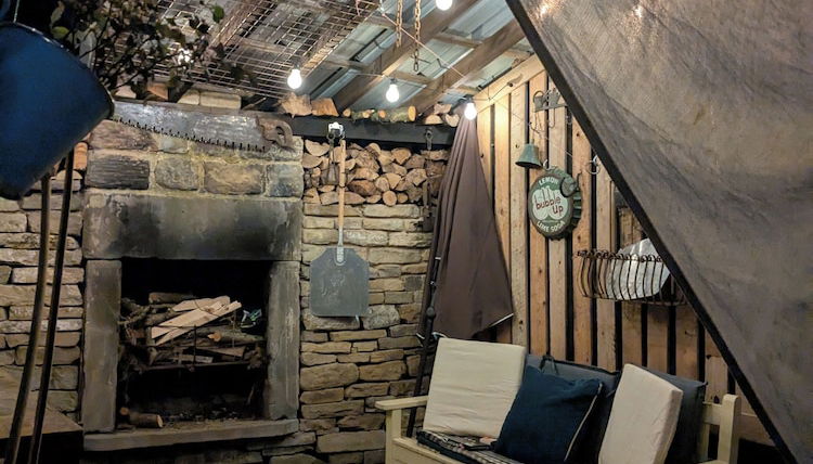 Photo 1 - Cozy Cottage Close to Haworth Sleeps 2 With Garden