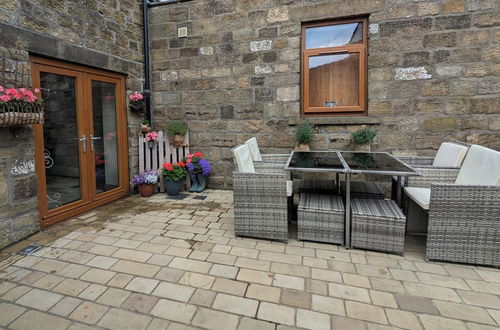 Photo 22 - Cozy Cottage Close to Haworth Sleeps 2 With Garden