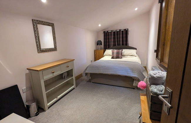 Cozy Cottage Close to Haworth Sleeps 2 With Garden - Foto 3
