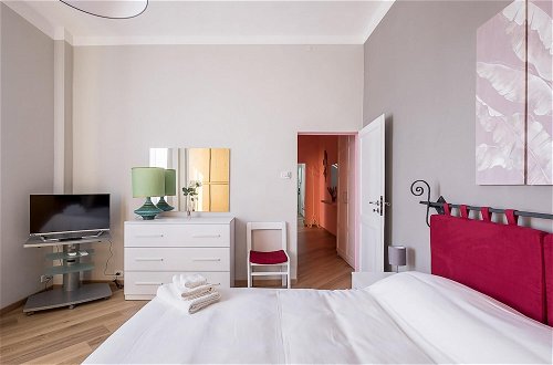 Photo 4 - Navile Family Apartment by Wonderful Italy