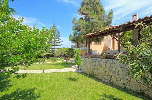 Photo 19 - Villa Karteros with private pool