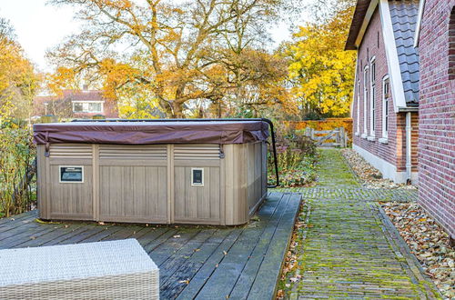 Photo 26 - Charming Holiday Home in Nijverdal with Hot Tub