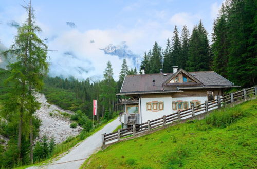 Photo 29 - Quaint Alpine hut in the Stubaital With Sauna