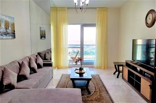 Foto 1 - Supreme 2bedroom With Balcony in Business Bay