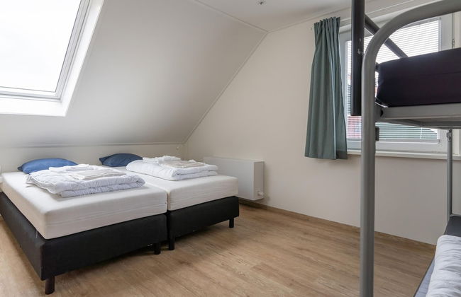 Beautiful Apartment on Ameland Near Nes - Photo 5