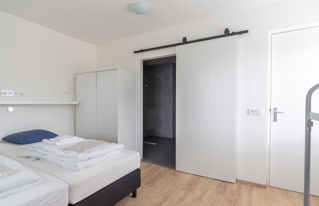 Beautiful Apartment on Ameland Near Nes - Photo 4