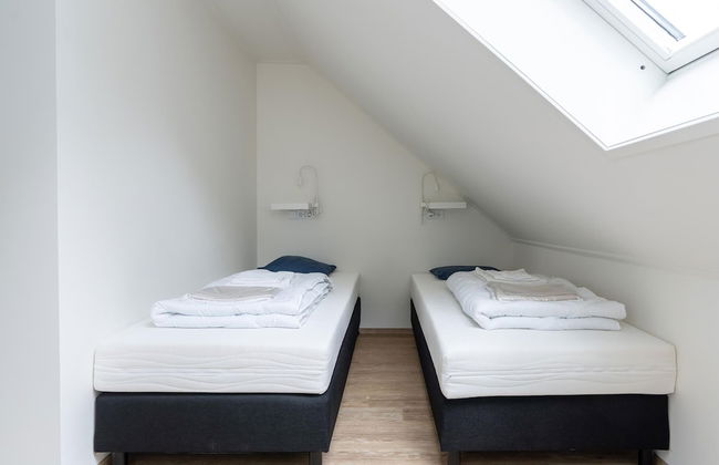 Lovely Apartment on Ameland Near Nes - Photo 33