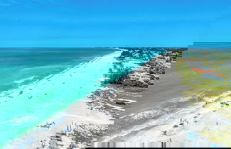 Photo 3 - Anna Maria Island Beach Happy-direct Beach Front-1br-1br