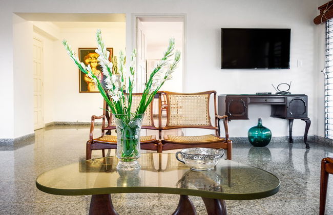 Barbara's Apartment- 4 Bedrooms Ocean & City View - Foto 2