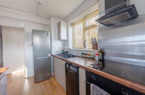 Photo 11 - Scenic and Unique 2 Bedroom - Hackney Central