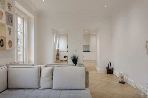 Foto 15 - Elegant 1 Bedroom Apartment in South Kensington