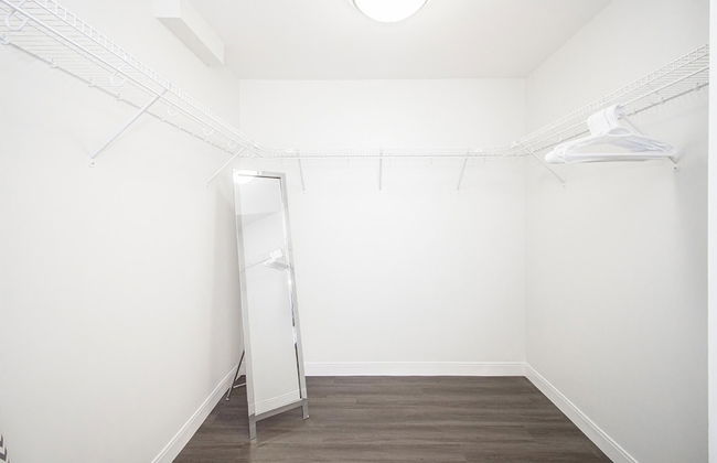 Luxurious 1bdrm Apartment With Parking and Wi-fi - Foto 21