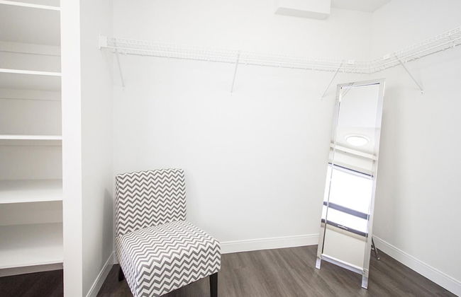 Luxurious 1bdrm Apartment With Parking and Wi-fi - Foto 22