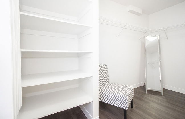 Luxurious 1bdrm Apartment With Parking and Wi-fi - Foto 25