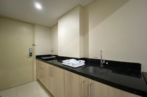 Foto 8 - New And Homey Studio Apartment At Warhol (W/R) Residence