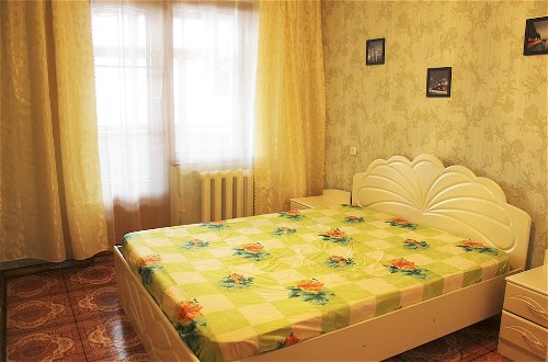 Foto 3 - Dobrye Sutki Apartment on Sovetskaya 220