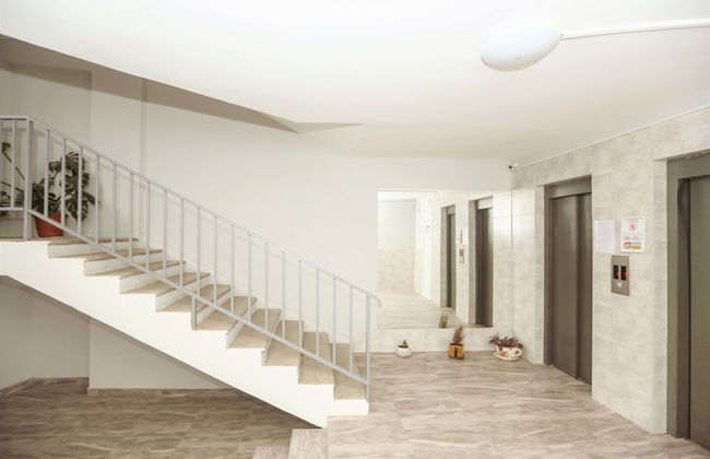 Two BR apt for family travelers - Photo 25