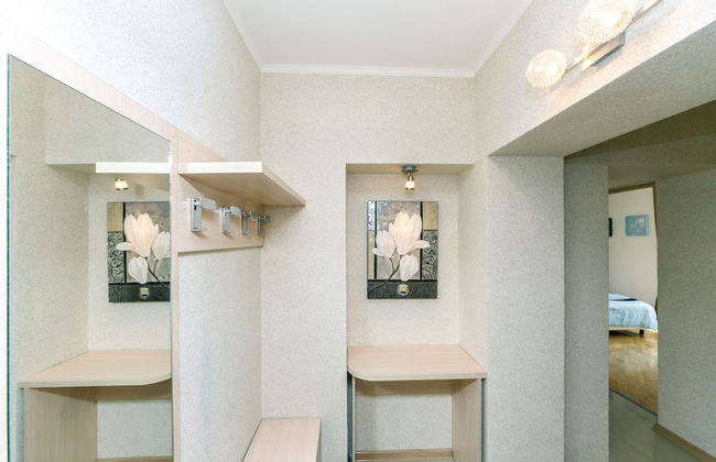 Alma Apartments - Photo 16