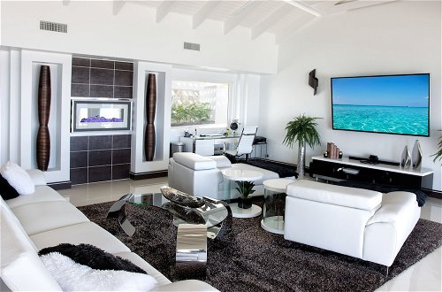 Foto 23 - Paradiso by Island Properties Online