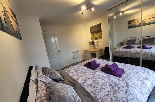 Photo 8 - Captivating 2-bed Apartment in Southend-on-sea