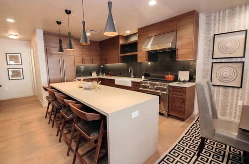 Photo 12 - Main Street Townhome by Park City Vacations