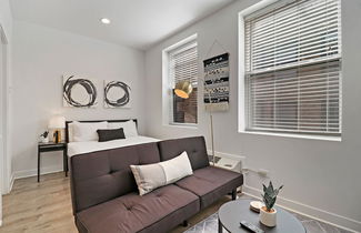 Photo 1 - Nice & Comfy Studio Apt in Uptown