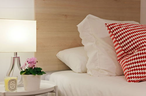 Foto 8 - Feelathome Madrid Suites Apartments